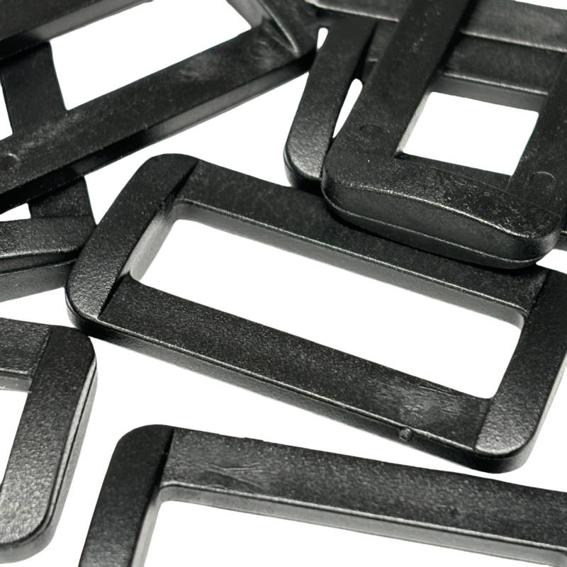 Boucles rectangulaire en plastique pour sangle - 32mm