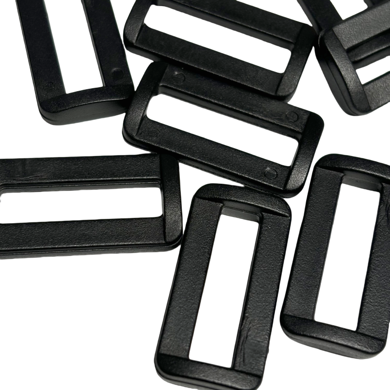 Boucles rectangulaire en plastique pour sangle - 25mm